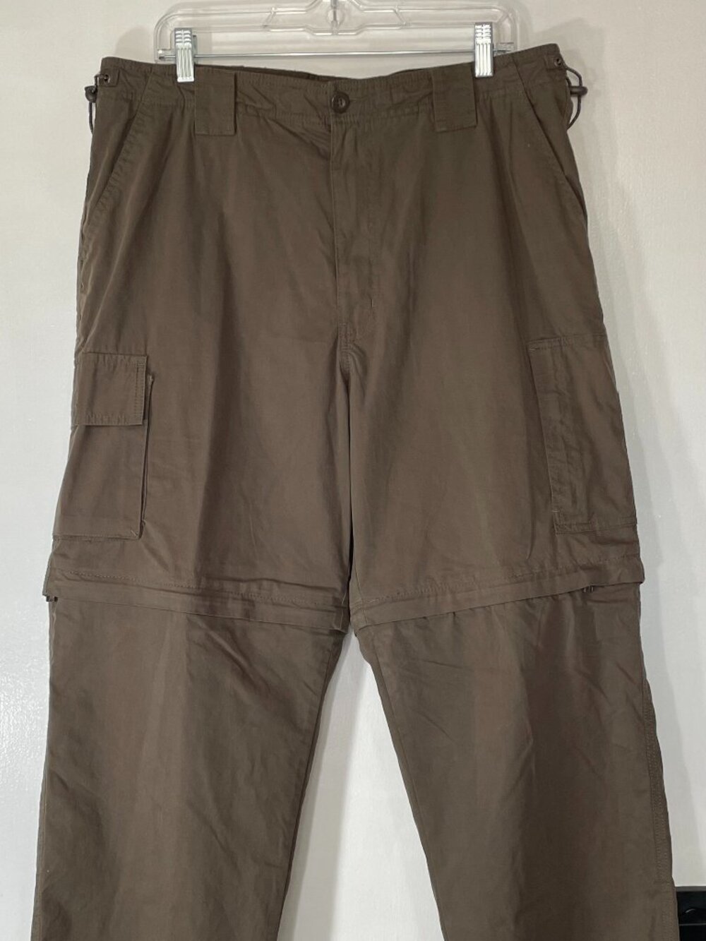 Men’s Khaki Green Zip‑Off Hiking Pants Size 36x30 Cargo Pockets Adjustable Waist